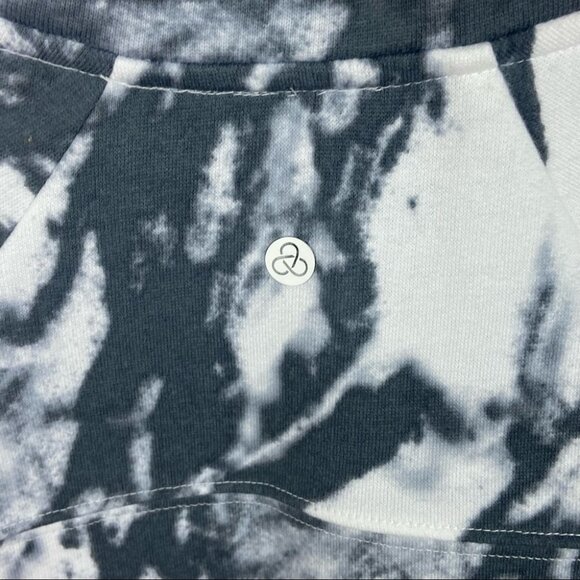 NWT Nordstrom Zella Jamie Ink Splatter Crew Sweatshirt Size Medium Oversize Boho - Picture 8 of 10